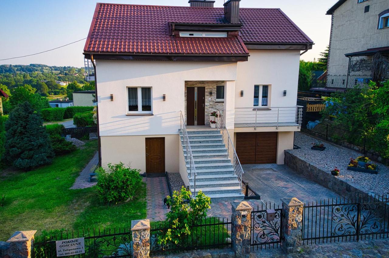 Dom Wakacyjny Na Tulipanowej W Chmielnie Chmielno Exterior photo